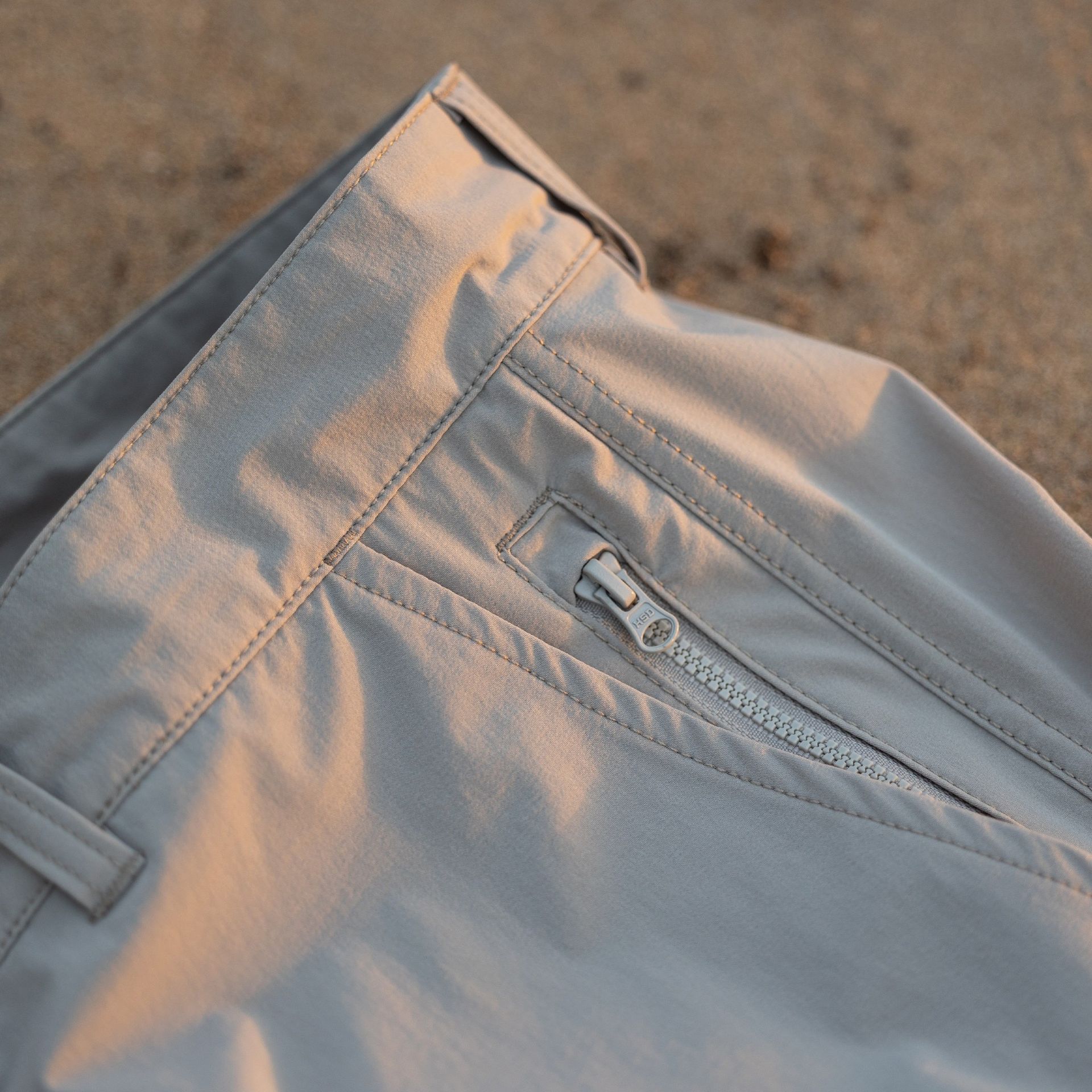 Miniatura 4.0 de Bermuda Hibrida All Purpose Nylon Caqui Florence