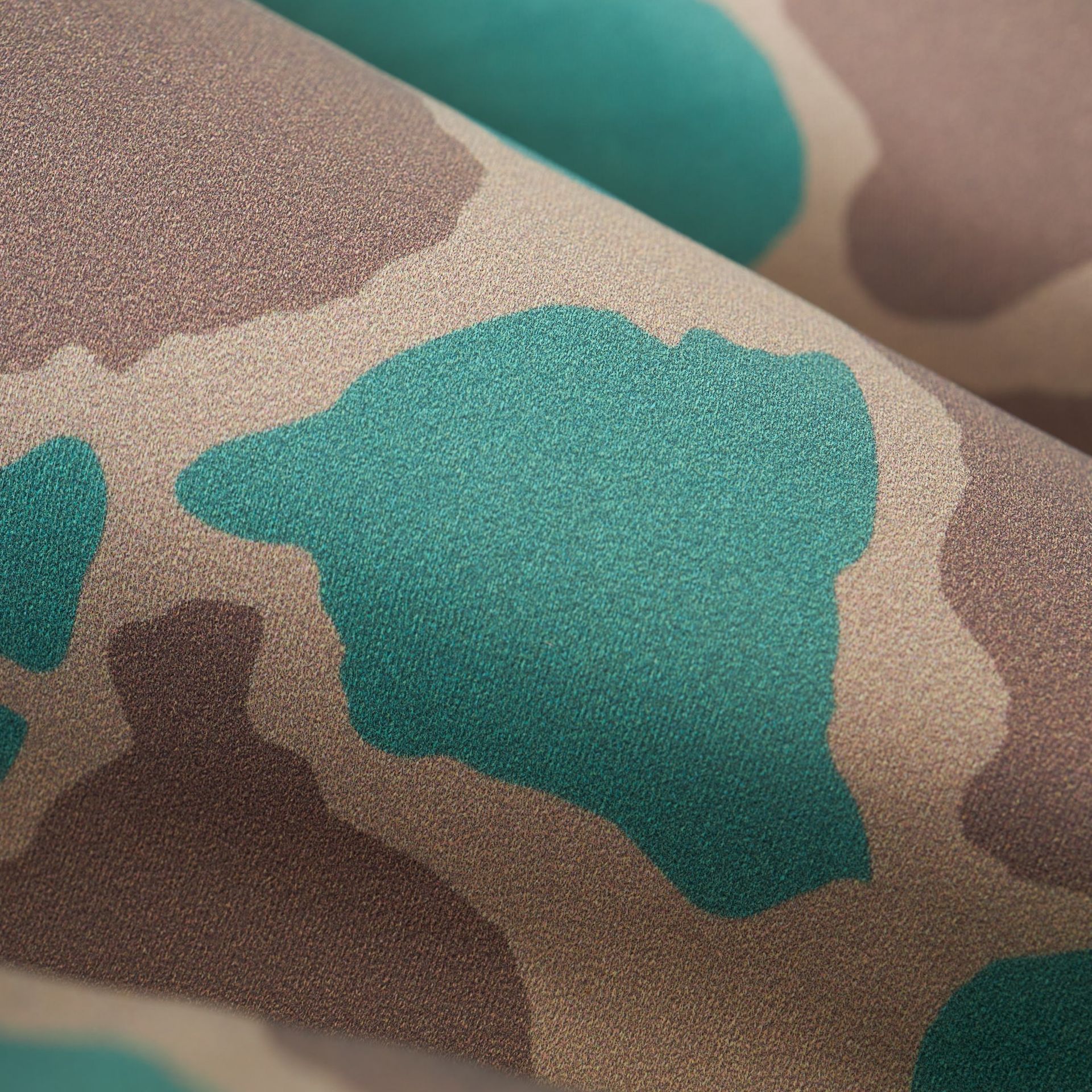Miniatura 5.0 de Rashguard Standard Issue com Capuz Verde Camuflado Florence